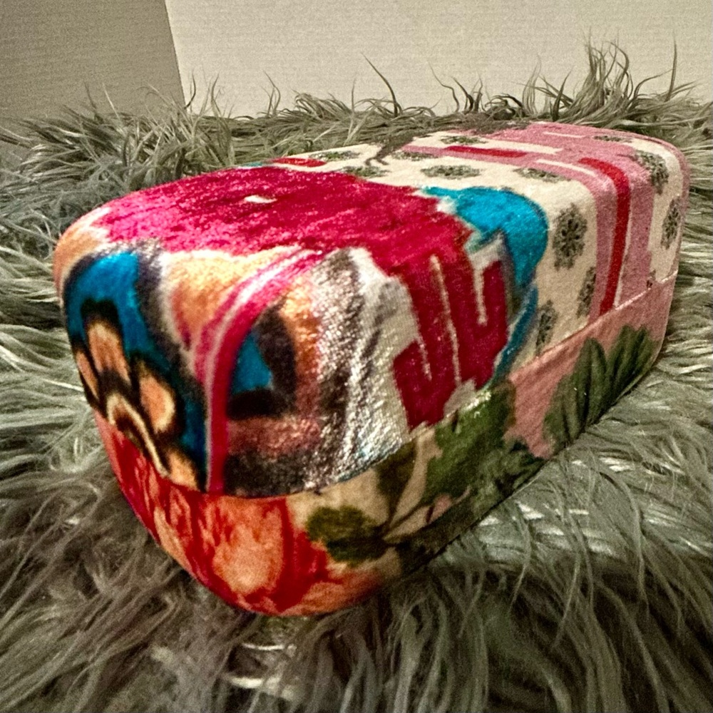 JOHNNY WAS Boho Floral Soft Velvet Sunglasses Case Whimsical AvantGarde HTF Rare - Picture 8 of 15